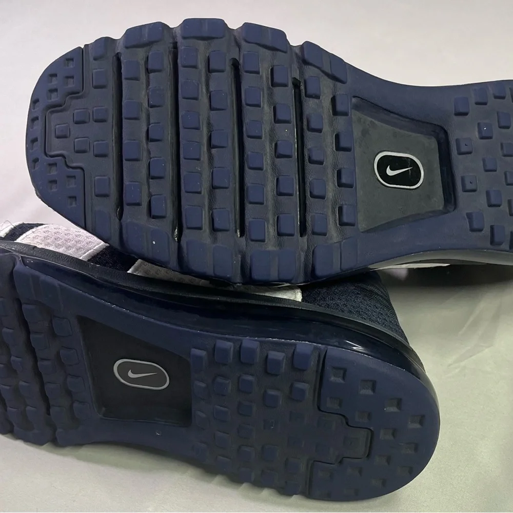 Nike Men’s Air Max Flair Dark Obsidian/White - Size 8.5